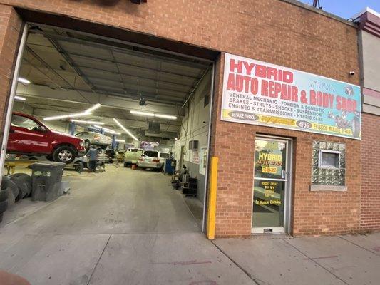 Auto body shop