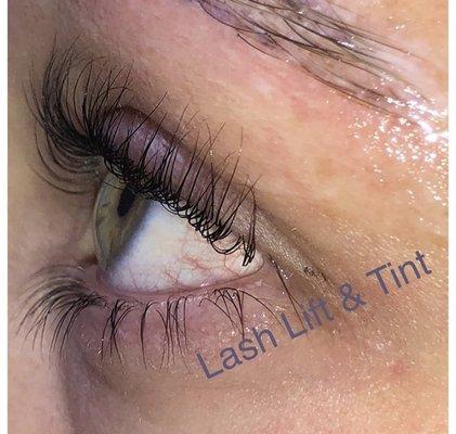 Lash Lift and Tint