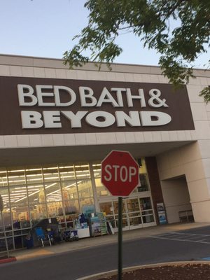 Bed Bath & Beyond of Harrisburg -- 5125 Jonestown Road / Route 22, Harrisburg              Storefront