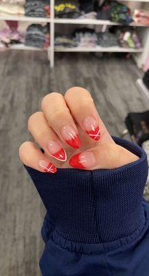 red and white holiday nails