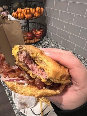 DOUBLE BACON SMASH BURGER