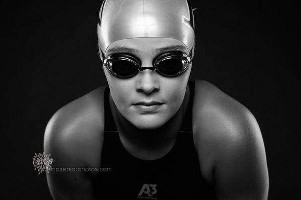 Columbus Senior Photo - Studio Session with Swimmer