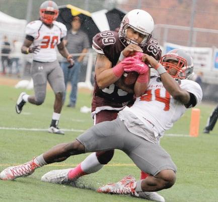 Touchdown catch Fairmont State University football.