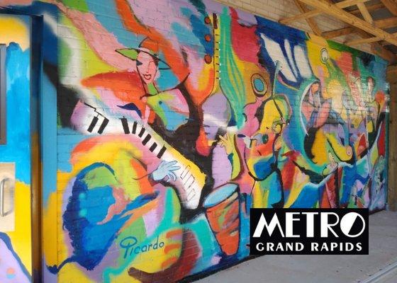 Metro Grand Rapids mural by Picardo.