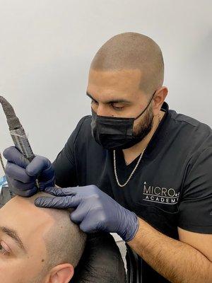 Evolution 360° Scalp Micropigmentation