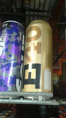 Well lookie here, finally the tallcans are here in SD. My favorite rappers brew.