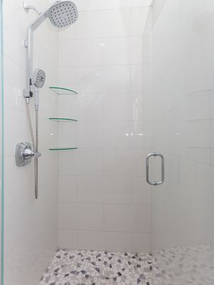 Customer Shower