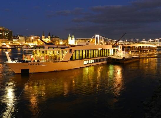 AMA Verde River cruise ship