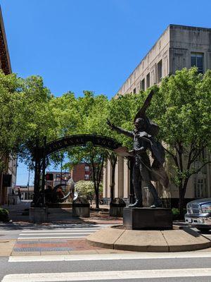 Alexander Hamilton Statue