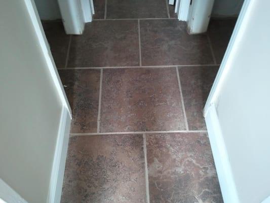 Installation 16 inch tile on floor