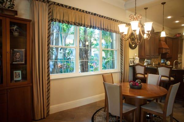 We build beautiful, functional, hurricane-resistant vinyl windows!