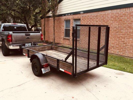 Trailer gate installation and welding brace