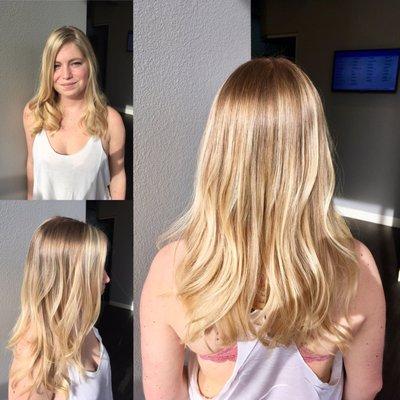 Natural blonde balayage ombré.