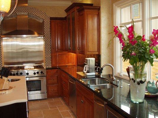 Westrup Woodworks, Inc. kitchen and bathroom cabinet shop in Huntington Beach, CA provides you with quality cabinetry.