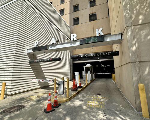 Alco Parking - West General Robinson Street Garage