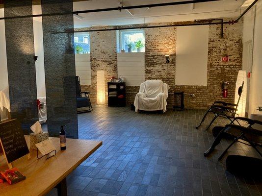 Community Acupuncture treatment room