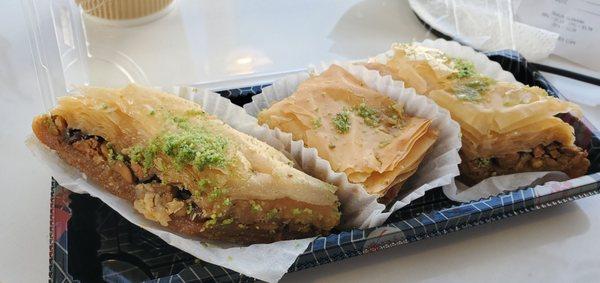 Yummy baklava (2 pistacchio & 1 walnut in between). Goes great with the "Golden Bear Style" Turkish coffee was strong and flavorful.