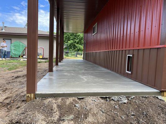 Pole barn we did.