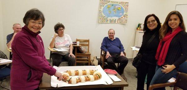 Celebrating the day of the three kings with la rosca de reyes