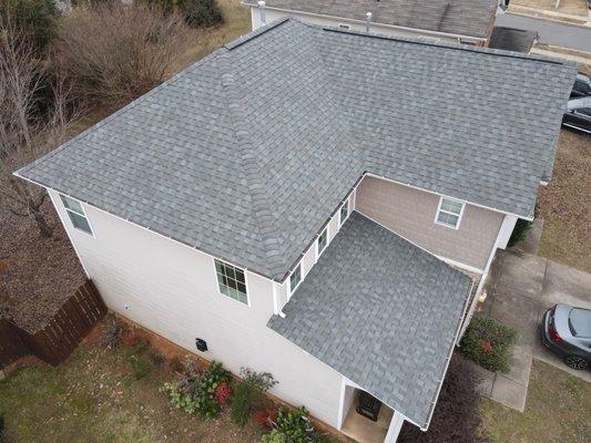 Roof replacement through insurance in Charlotte, NC. Homeowner called us out to deal with a leak in the foyer. Architectural 30-year shingle