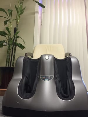 Foot massage machine