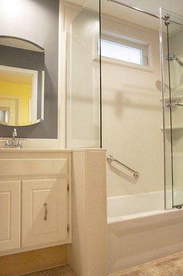 bathroom remodeling Minneapolis