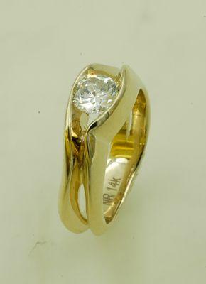 18K Diamond Ring