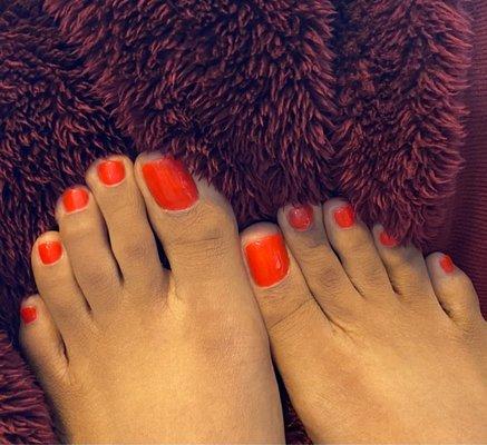 Shellac Pedicure day 1