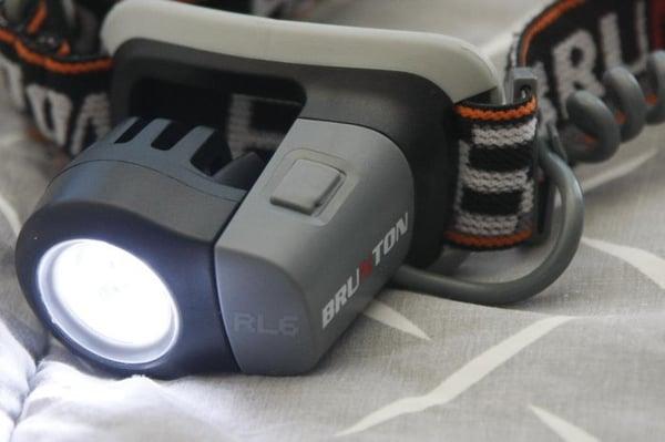 RL6 headlamp with tiltable lamp