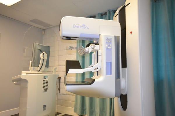 Beautiful and state-of-the-art Hologic Dimensions Mammography unit.