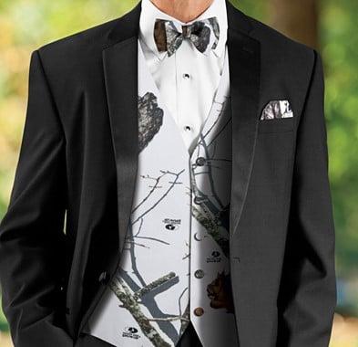 Best price tuxedos guaranteed !