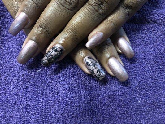 Acrylics nails with gel polish and accented nails (marbled)