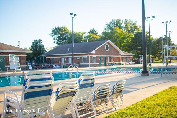 Lyndhurst Pool