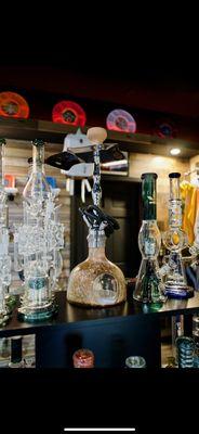 Glass & hookah of all sizes !