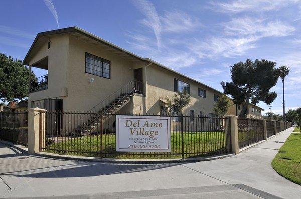 Del Amo Village Apartments