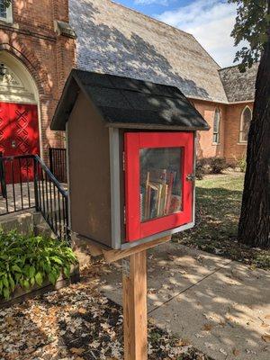 Community Book Box, 615 Vermillion St, Hastings