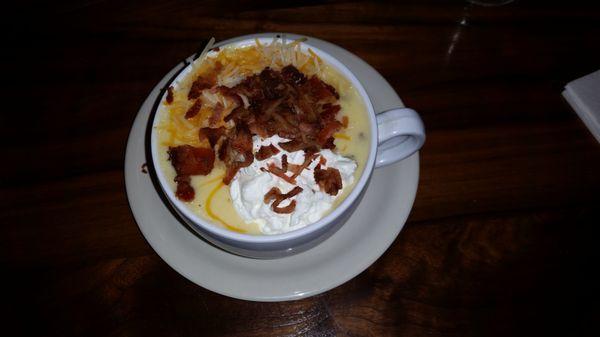 Loaded Baked Potato Soup (Mug - $6.50) - 4 Stars