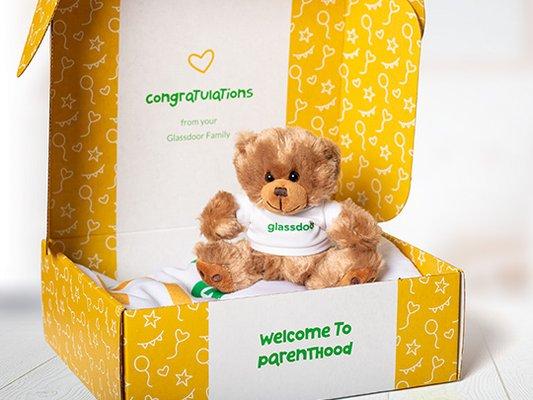 Care kit to congratulate new parents that we created for Glassdoor.