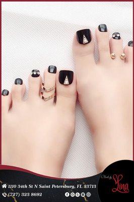 Toenail designs at Nails by Lina!