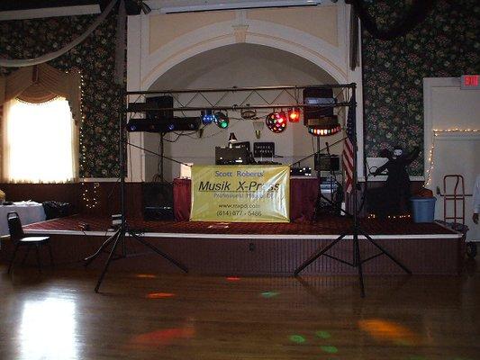 One of our lighting set-ups at a Prom