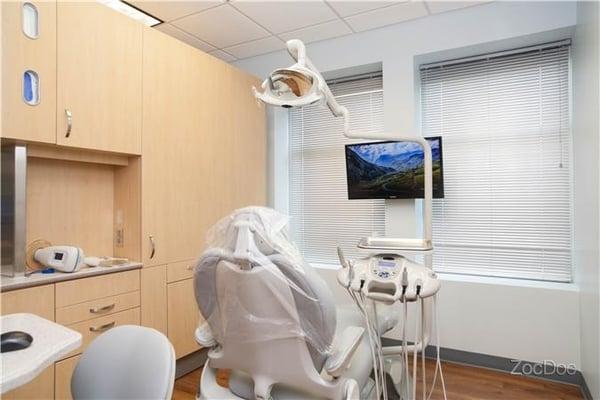 Virginia Smiles Dental Care located in Ashburn, VA serving Loudoun County