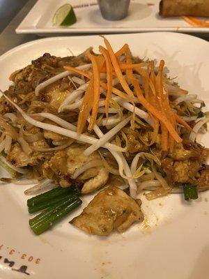 Chicken Pad Thai Chicken