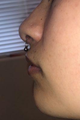 ON MY CARTILAGE and to low septum piercing...