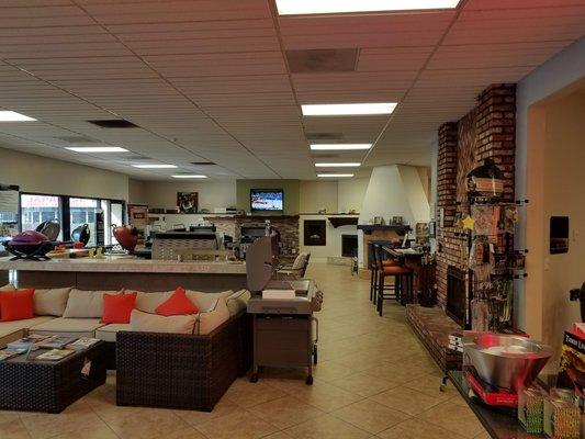 Come check out our showrooms! Live fire displays, grills, accessories, comfortable couches, and more!