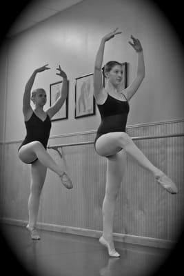 Advanced level students in one of many ballet classes offered at MPAC