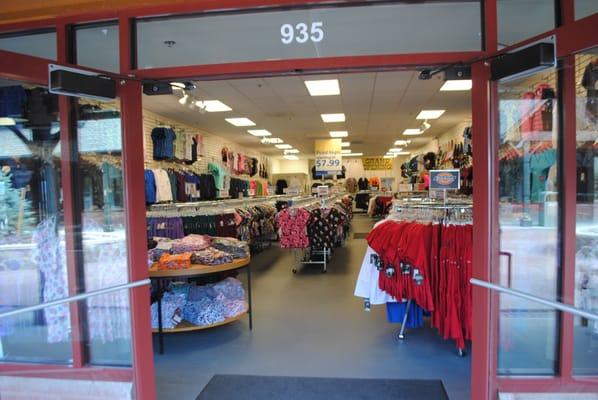 Welcome to Uniform Destination, previously Uniform Factory Outlet. Come check out the new and larger store today!