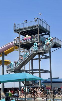 Castaway Cove Waterpark