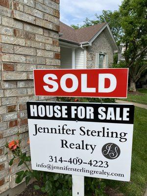 Jennifer Sterling Realty Experience with Integrity 314-409-4223  info@jennifersterlingrealty.com