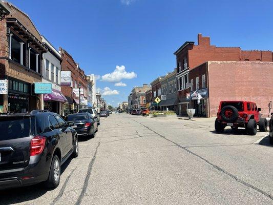 Not sure which street this is but Tune Shop is on the left