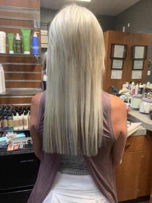 Highlights and lowlights with hair extensions for length